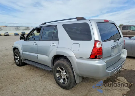 2006 Toyota 4Runner Sr5 z USA, uszkodzony, nr VIN JTEZU14R760070853